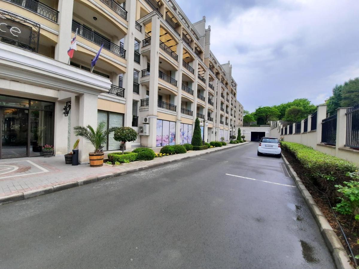 Private Apartments By The Sea With A Large Terrace In Apart Hotel! Pomorie Exterior foto