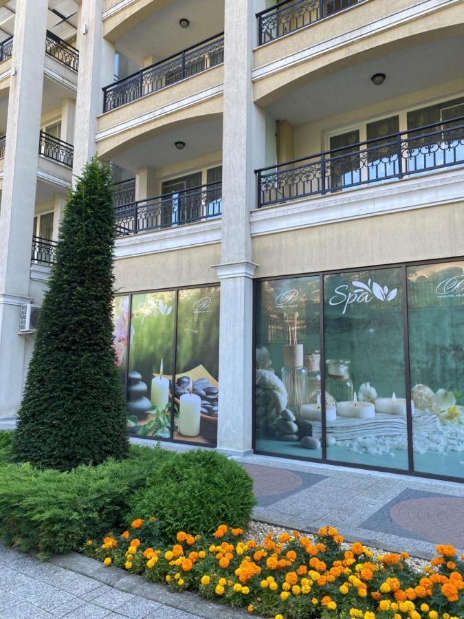 Private Apartments By The Sea With A Large Terrace In Apart Hotel! Pomorie Exterior foto